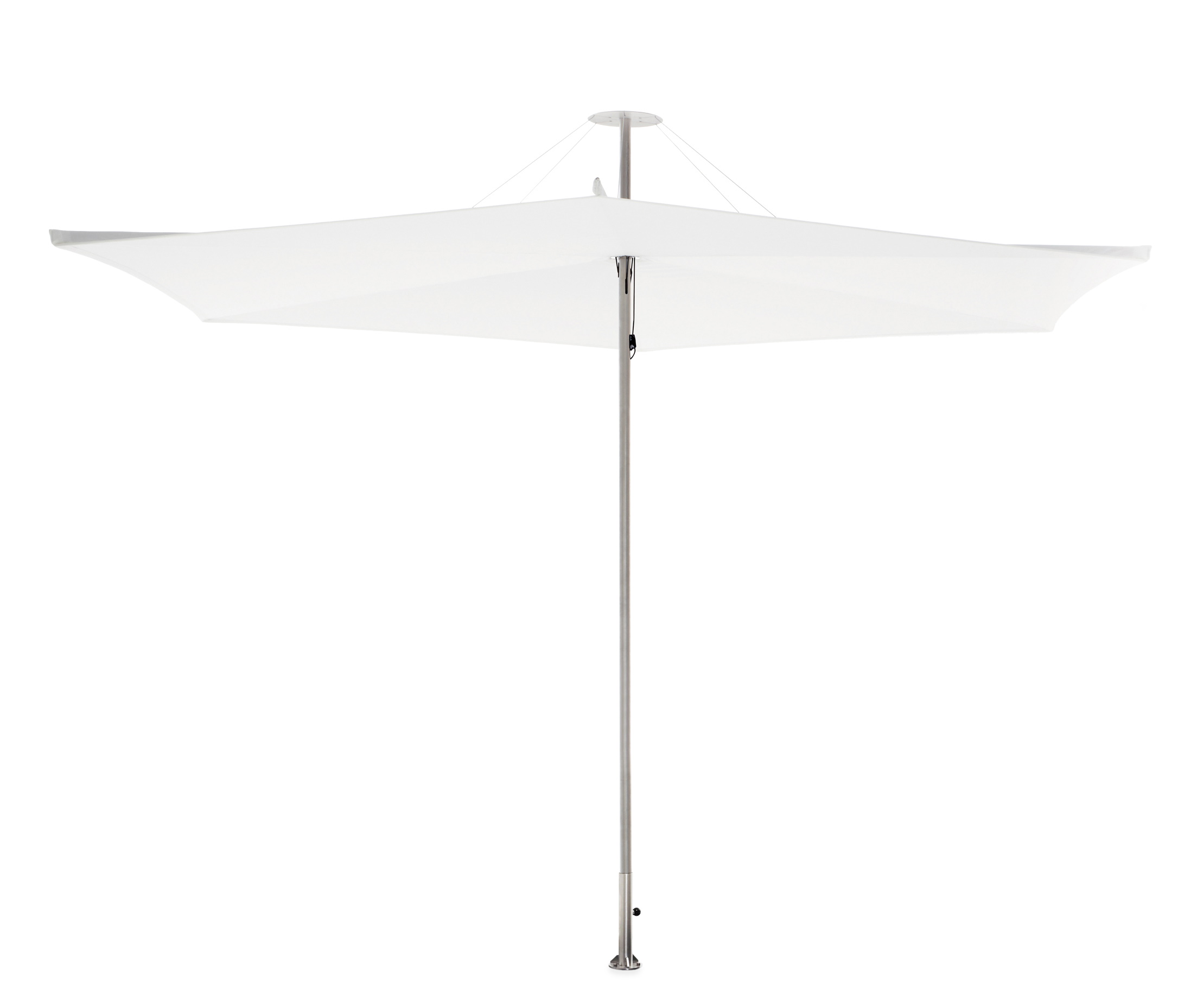 Inumbrina Sonnenschirm von Extremis, quadratisch, weiß, mit silberfarbenem Ständer für den Außenbereich.