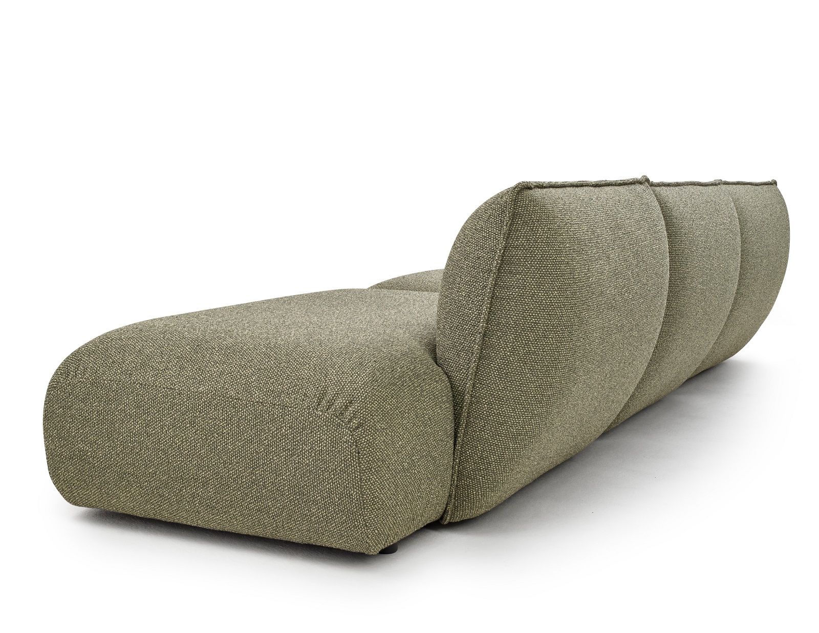 Mia Sofa von Freifrau Manufaktur, modulares Designsofa in olivgrünem Stoff, Rückenlehne mit abgerundeten Elementen.