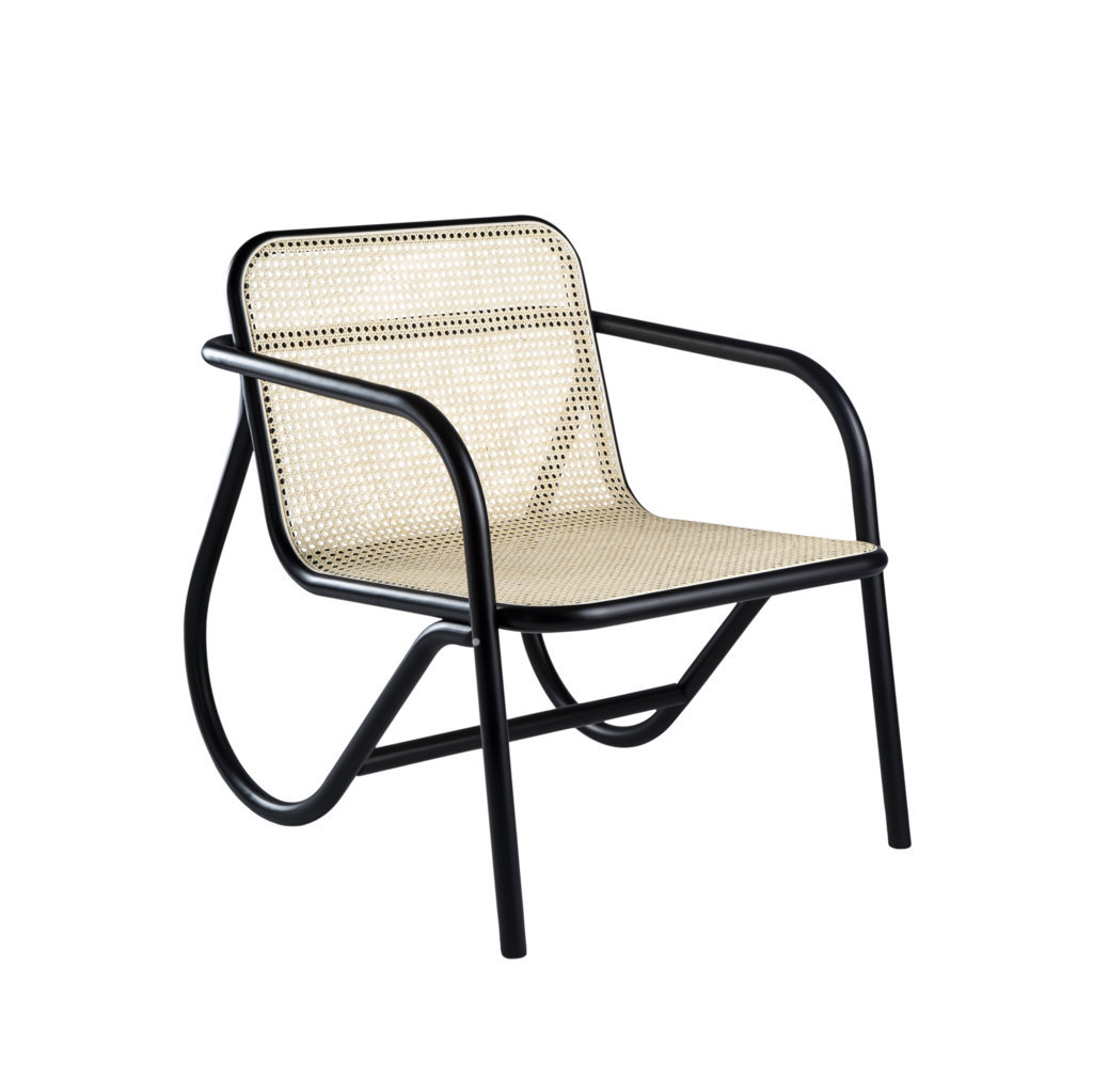 N. 200 Sessel von Wiener GTV Design mit schwarzem Gestell und Wiener Geflecht.