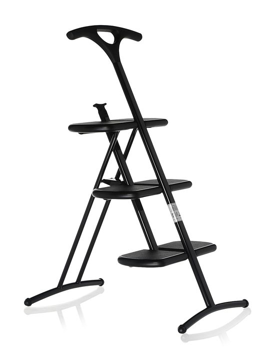Schwarze Kartell Tiramisu Trittleiter mit drei Stufen und Haltegriff, ideal für den Haushalt.