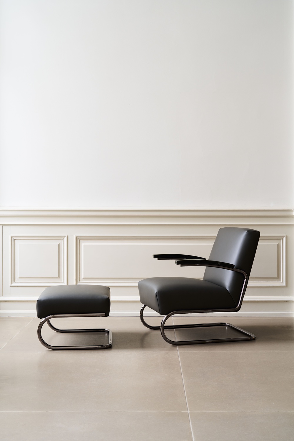 JS. Thonet by Jil Sander S 411 H / S411 H Ottoman Nordic Thonet