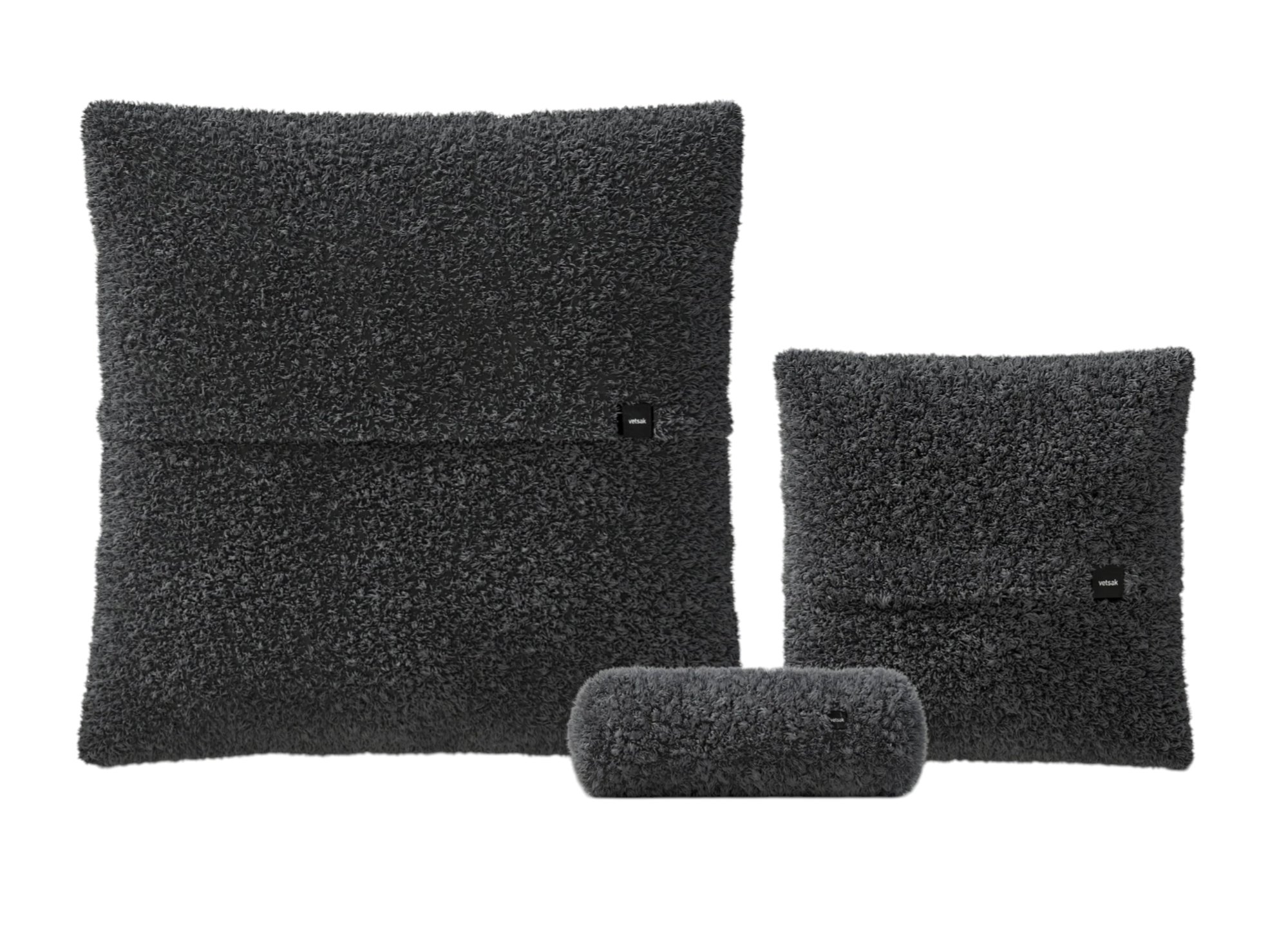 Vetsak Pillow Set: 3-teiliges Kissen-Set in Anthrazit mit weicher, strukturierter Oberfläche für Wohnzimmer und Schlafzimmer.