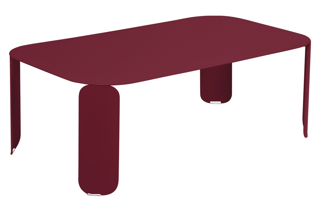 Roter Fermob Bebop Low Table für den Außenbereich, moderner Couchtisch aus Metall.