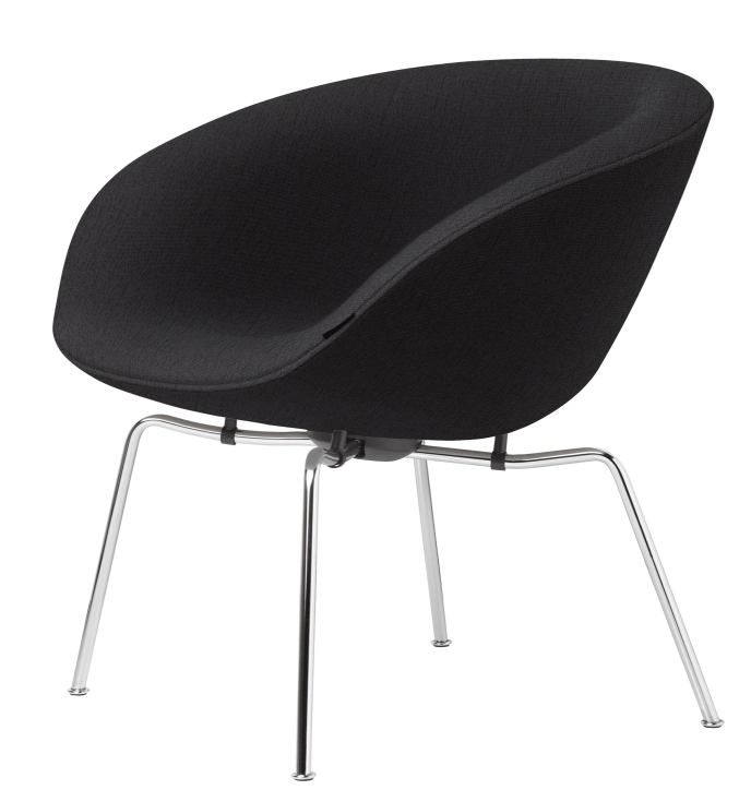 Schwarzer Fritz Hansen Pot Sessel mit verchromten Beinen, moderner Design-Sessel für Wohnzimmer und Büro.