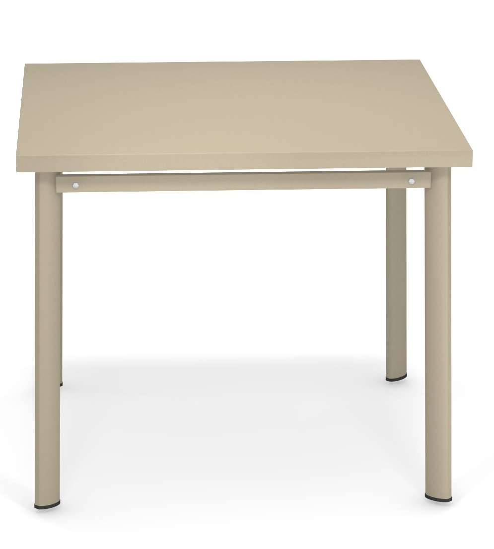 Beiger Emu Star Tisch für den Außenbereich, quadratisch, mit pulverbeschichtetem Stahlgestell, ideal für Garten und Terrasse.