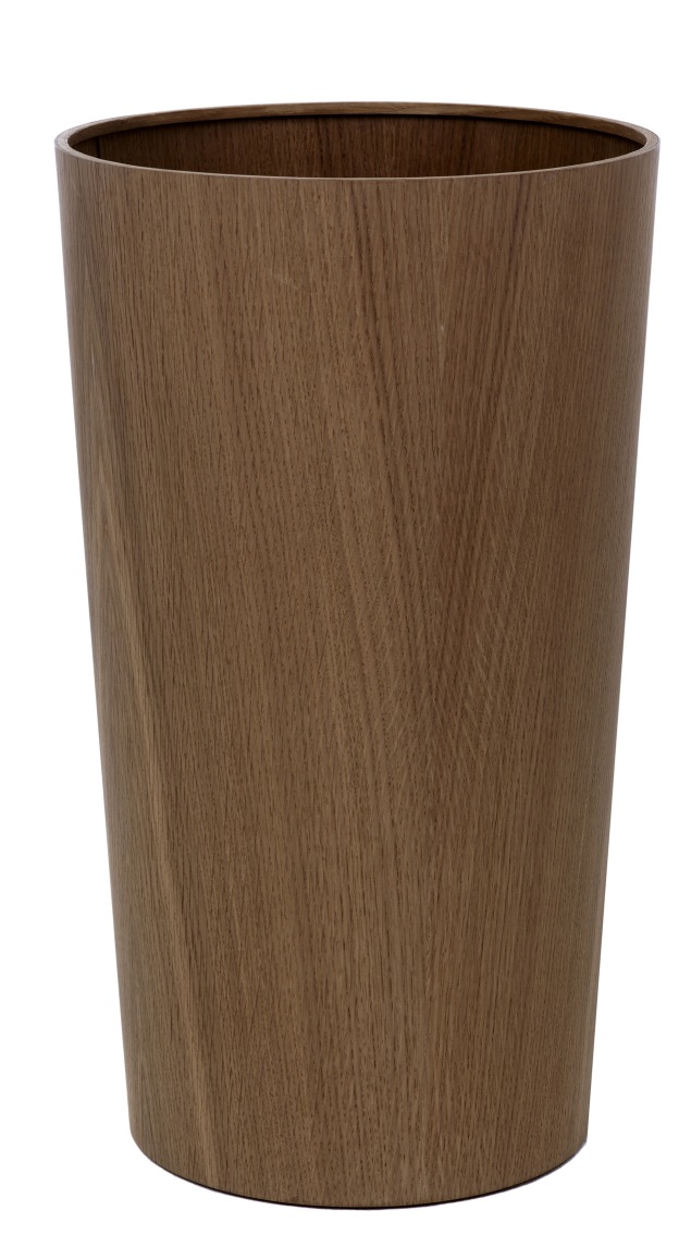 Schönbuch Schirmständer 0514 aus Holz in Braun, moderner und stilvoller Regenschirmständer für den Eingangsbereich.