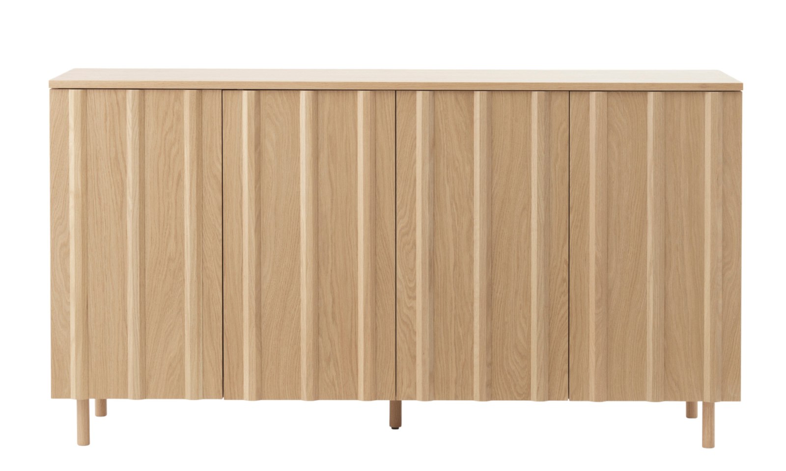 Normann Copenhagen Rib Sideboard aus Eichenholz mit vier Türen und gerippter Oberfläche, Frontalansicht.