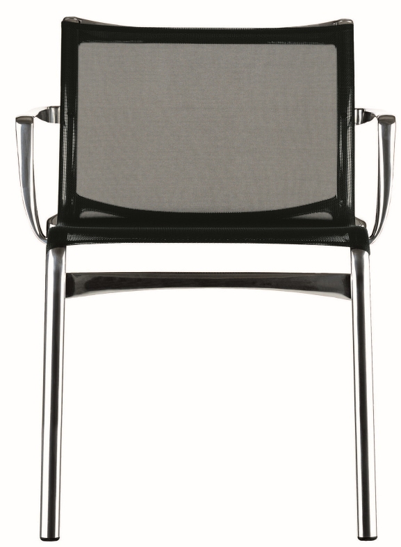 Frame Stuhl mit Armlehnen von Alias, modernes Design mit schwarzem Netzgewebe und Stahlgestell.