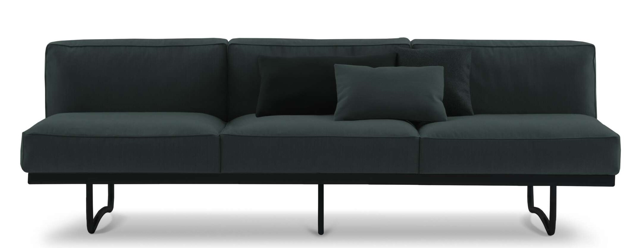Modernes 5 Canapé Appartement Sofa im Le Corbusier Design mit schwarzen Kissen und Metallfüßen.