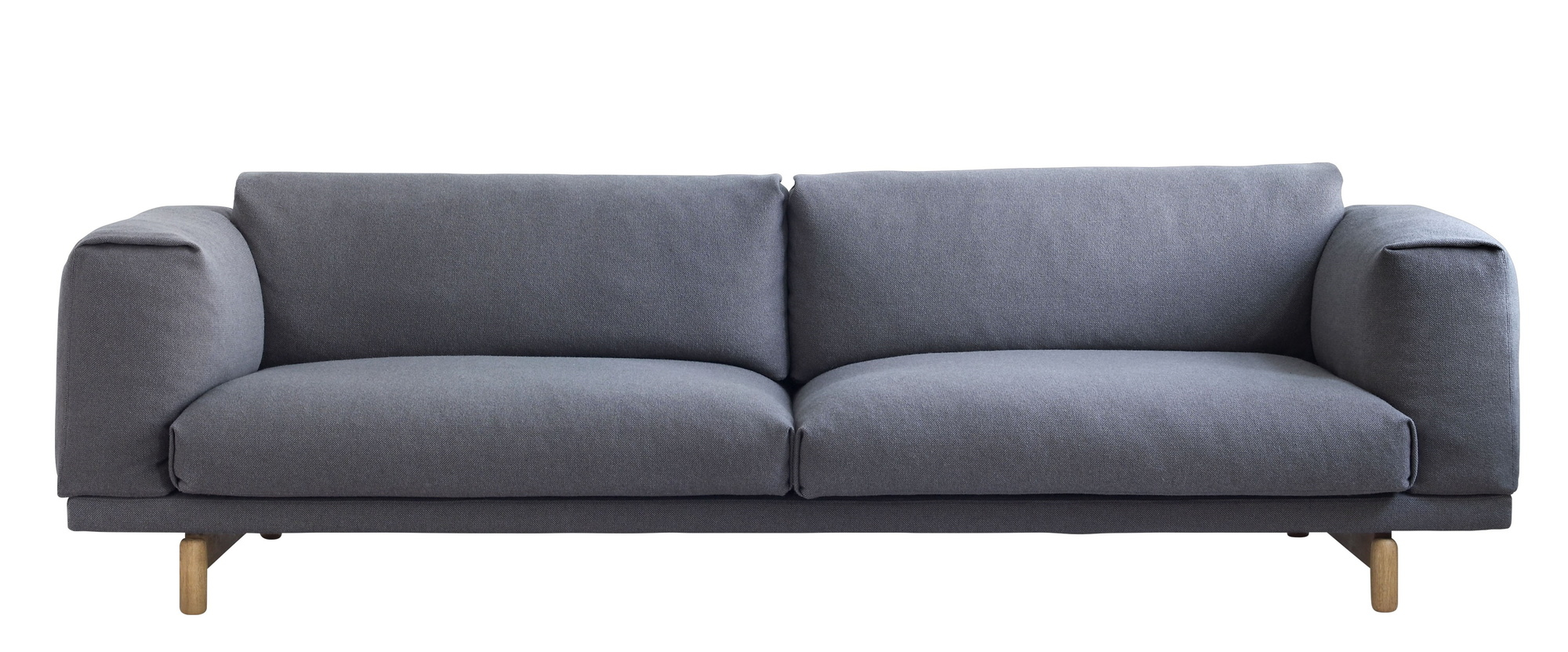 Graues Muuto Rest Sofa, ein modernes 2-Sitzer Sofa mit minimalistischem Design und hellen Holzfüßen.