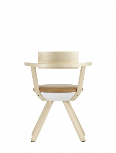 KG002 Rival Schreibtischstuhl von Artek, Ansicht von hinten, helles Holz, brauner Sitz.