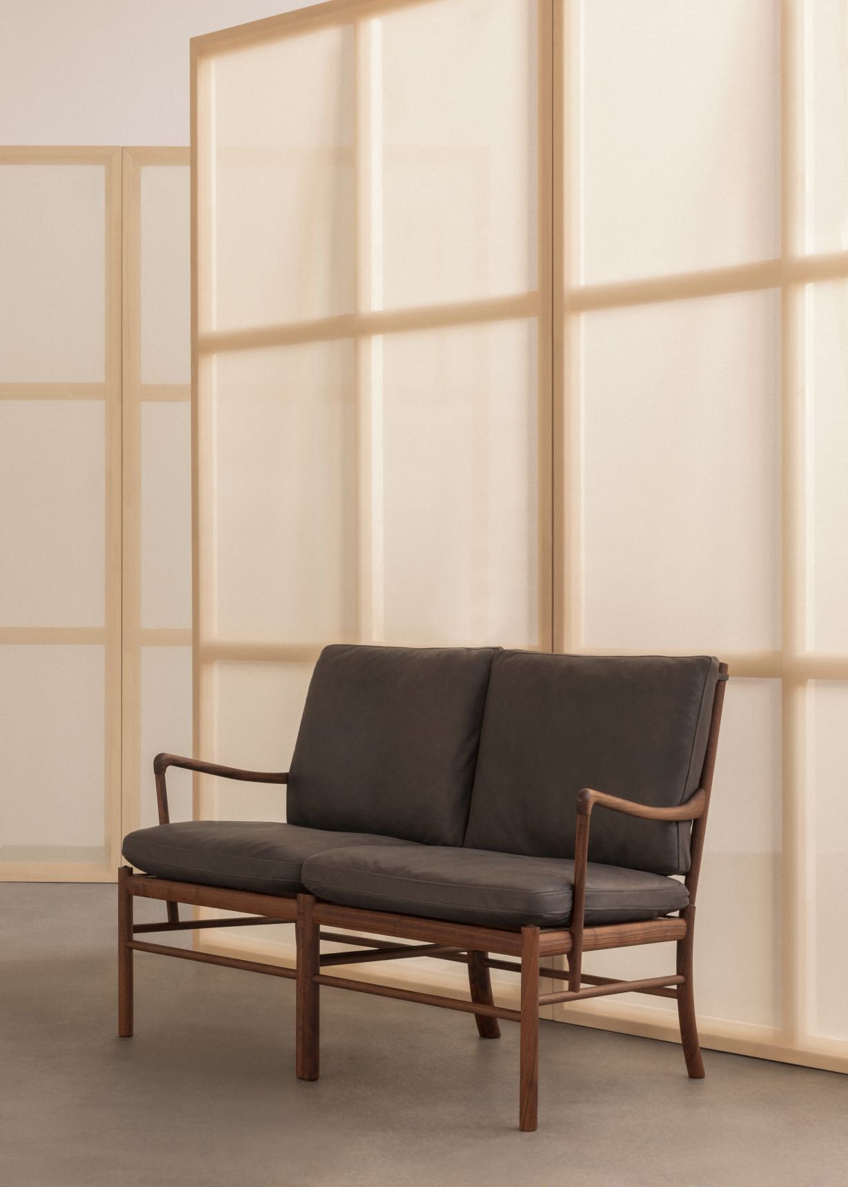 OW149-2 Colonial tweezitsbank van Carl Hansen & Søn