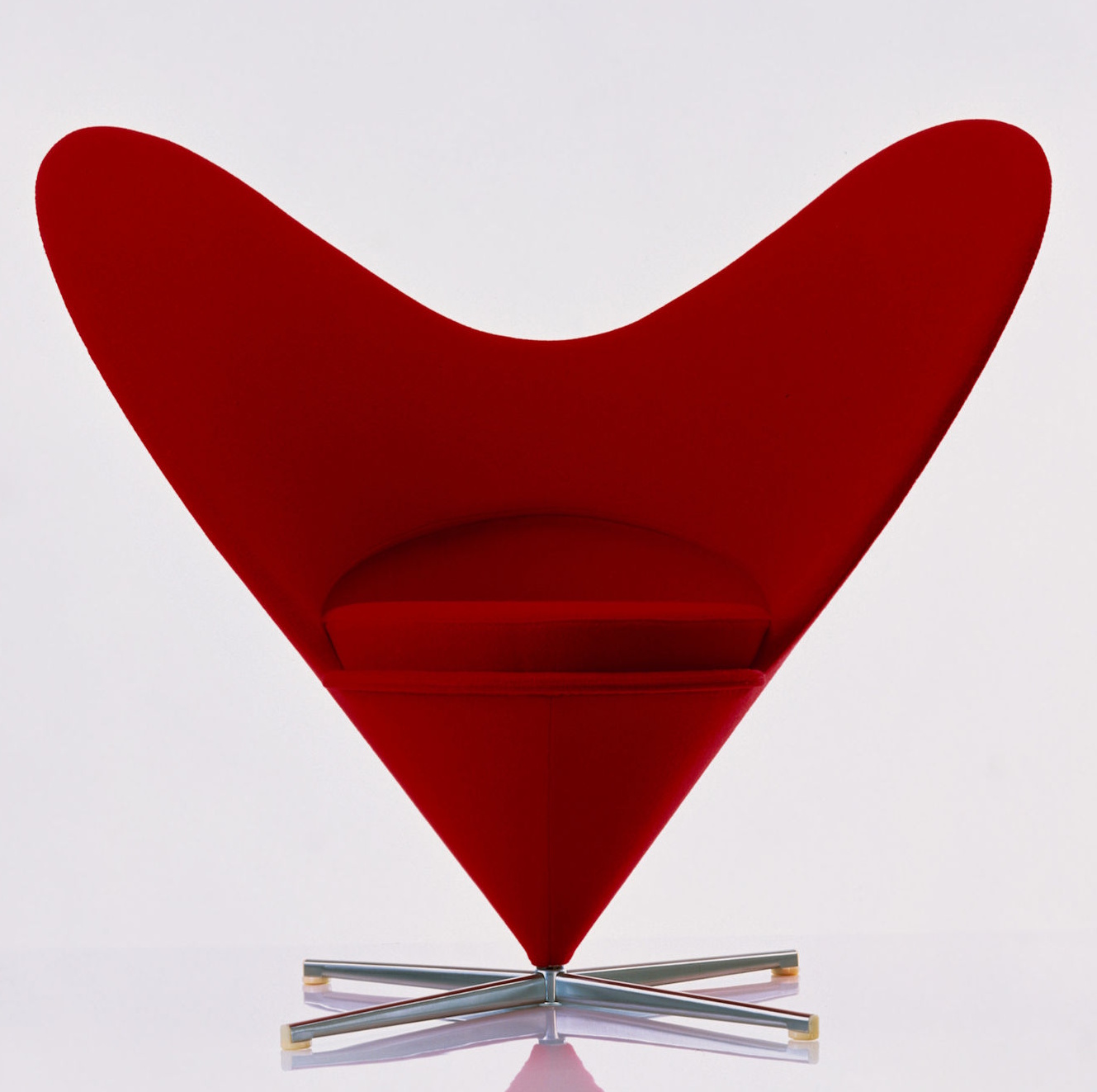 Heart Cone Chair van Vitra