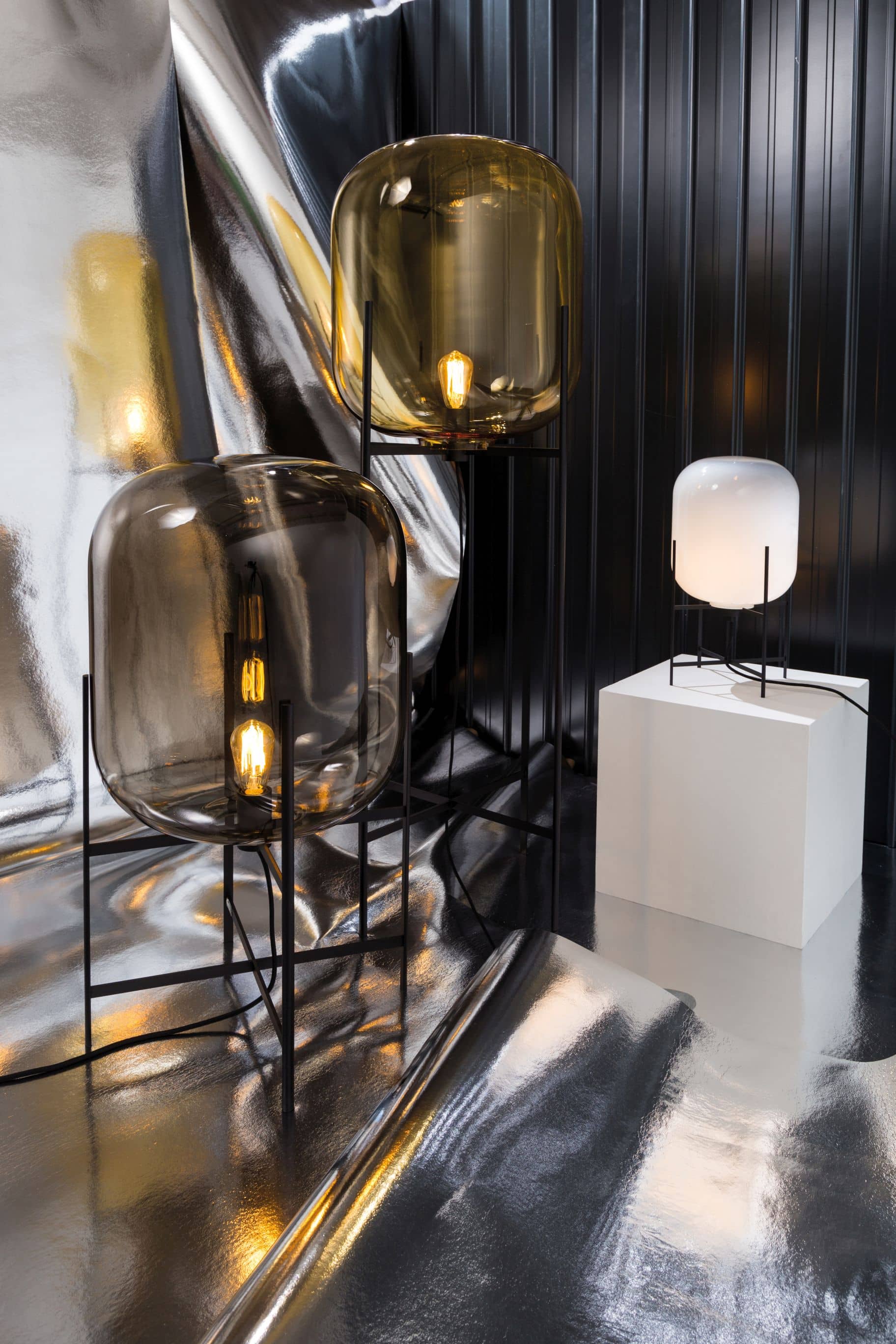 Oda Big staande lamp, amberkleurig Pulpo