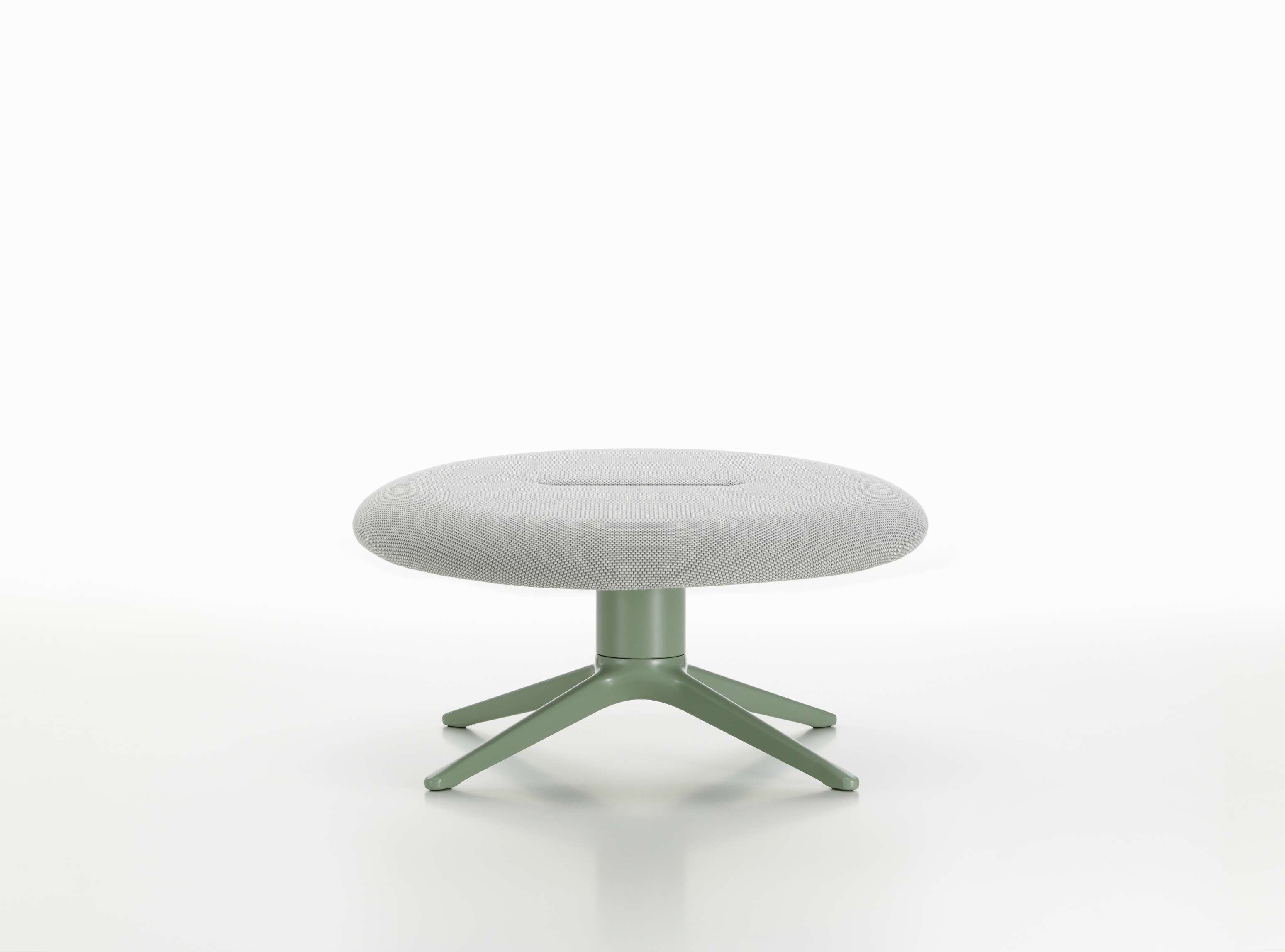 Abalon Platform Ottoman von Vitra, grauer Hocker mit grünem Fußkreuz, modernes Möbeldesign.