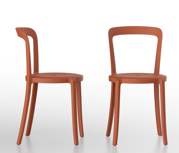 On & On Stuhl von Emeco, modernes Design, aus recyceltem Material, ideal für nachhaltiges Wohnen.