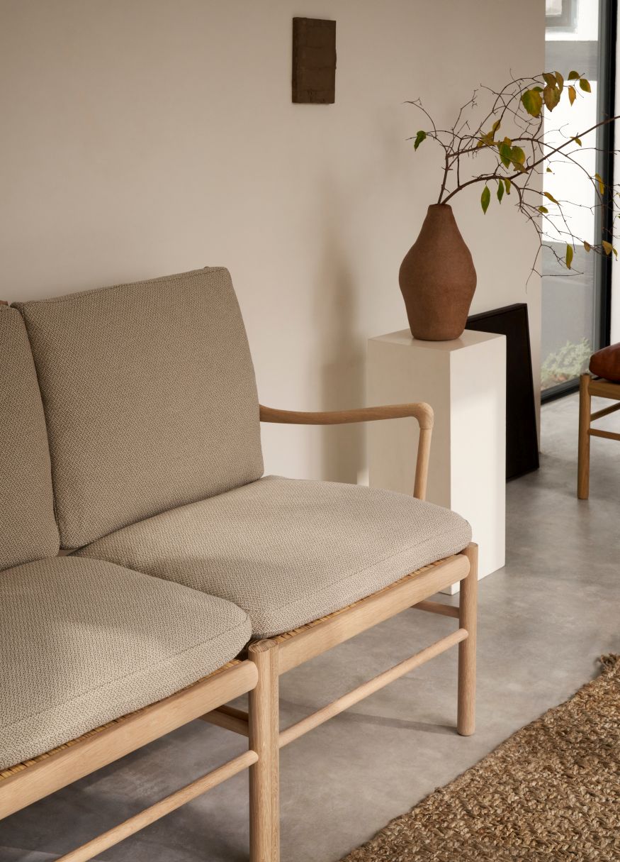 OW149-2 Colonial tweezitsbank van Carl Hansen & Søn