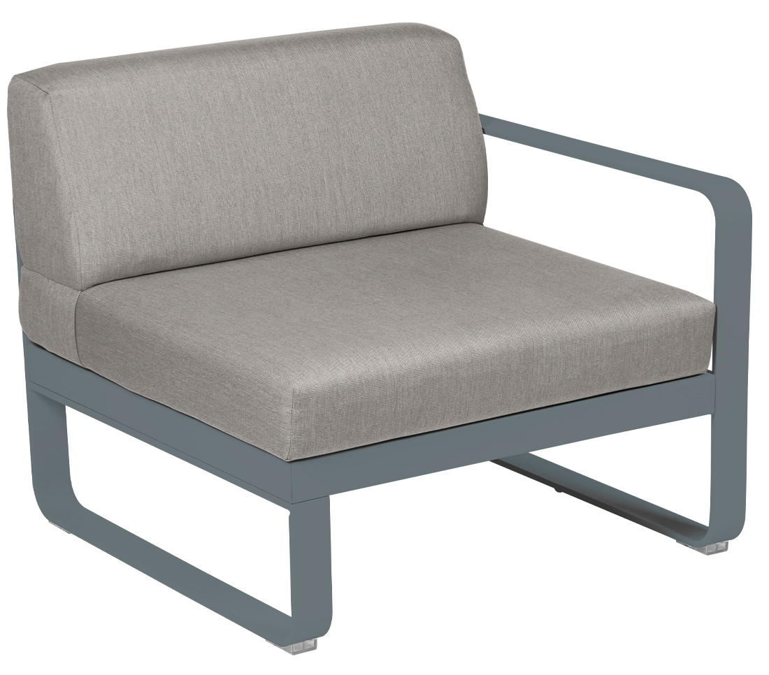 Graues Fermob Bellevie Outdoor Sofa 1-Sitzer Modul mit Armlehne rechts, ideal für Garten und Terrasse.