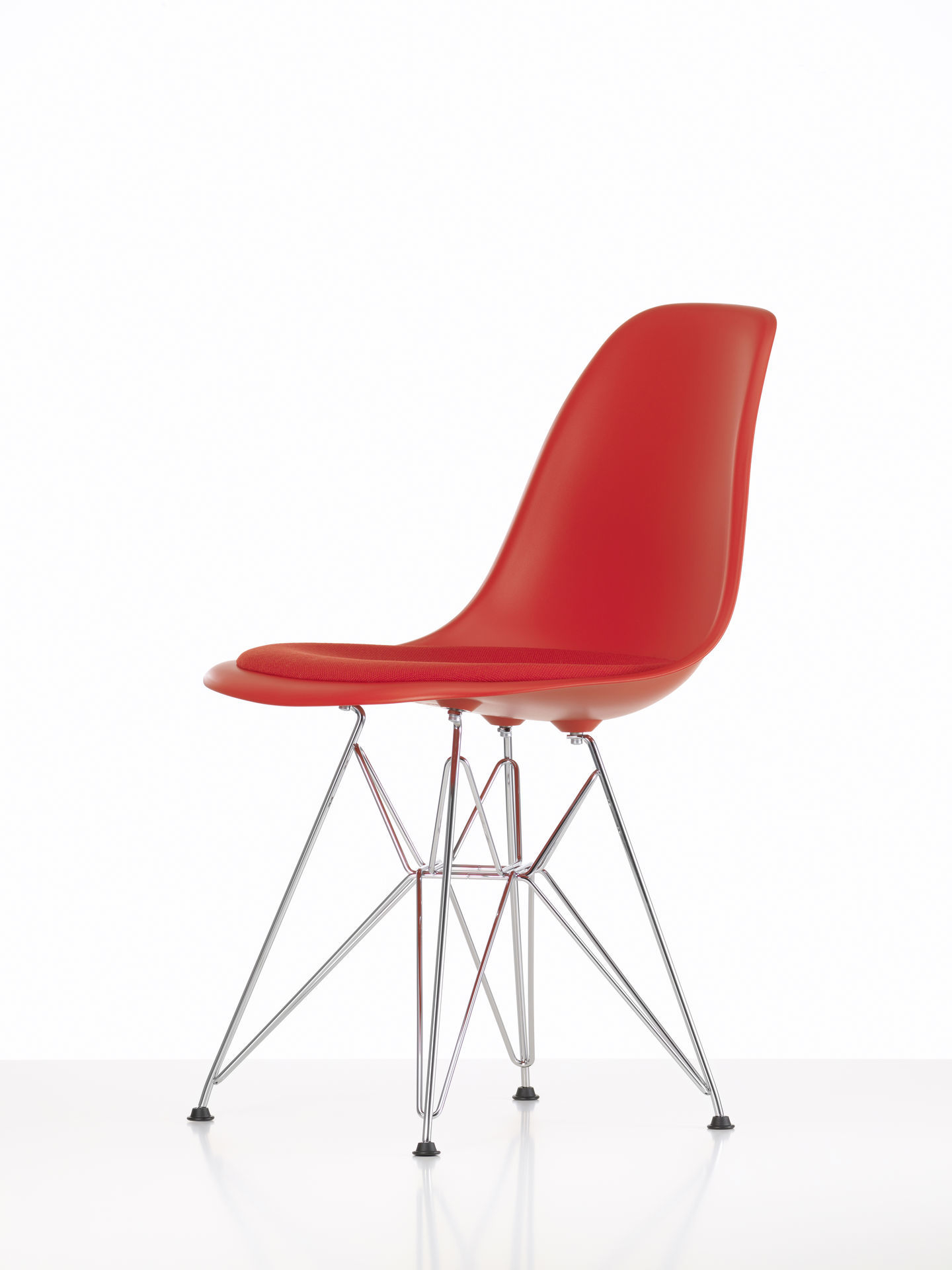 Eames DSR Stuhl mit Sitzpolster in Rot und Chromgestell, moderne Designikone.
