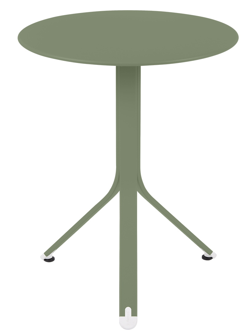 Nahaufnahme des Rest´O Table Outdoor Tischs von Fermob in Grün, ideal für Garten und Terrasse.
