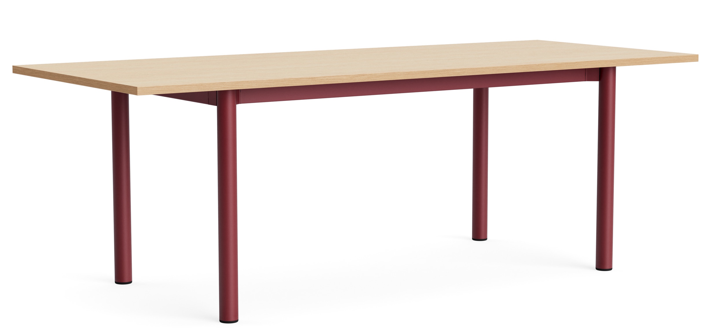 Annex Table Overhang Esstisch von Hay mit heller Tischplatte und weinrotem Metallgestell.