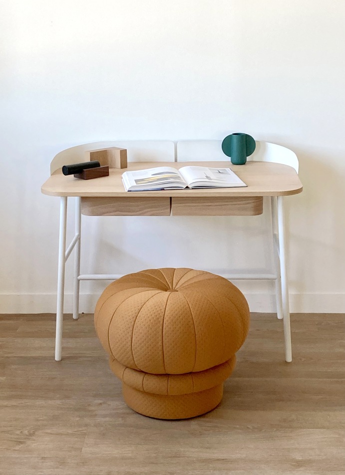 Victor-bureau Hartô matblauw
