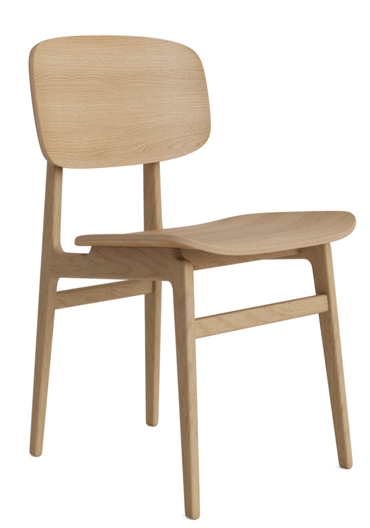 NY11 Stuhl von NORR11 aus Eiche, skandinavisches Design für Esszimmer und Küche.