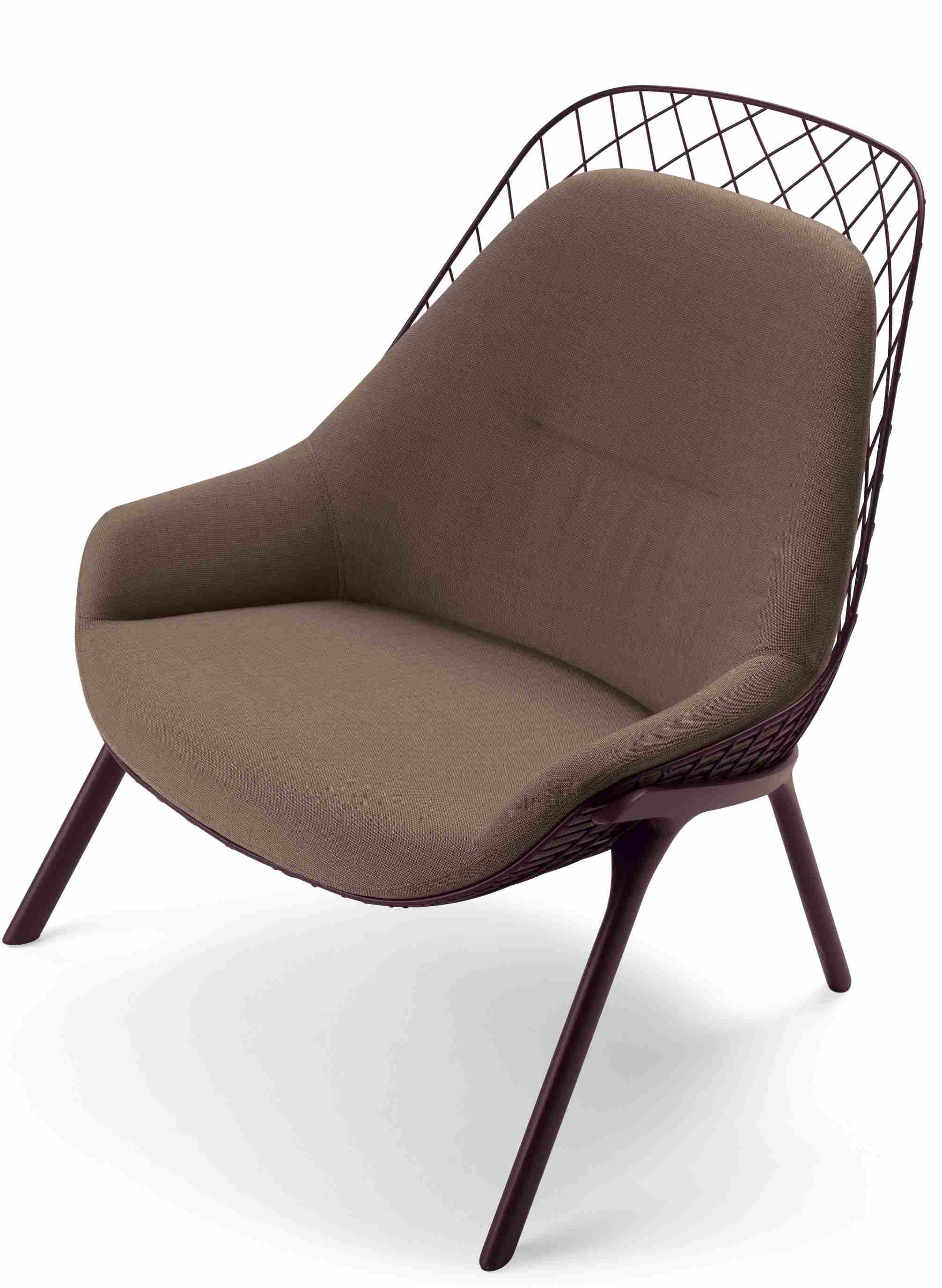 Gran Kobi Sessel Outdoor von Alias, brauner Lounge Sessel mit Armlehne und Stahlgestell.