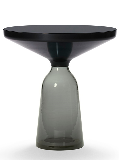 Bell Side Table: Quarz-grauer ClassiCon Beistelltisch mit Stahlplatte und Glasfuß für modernes Wohnen.