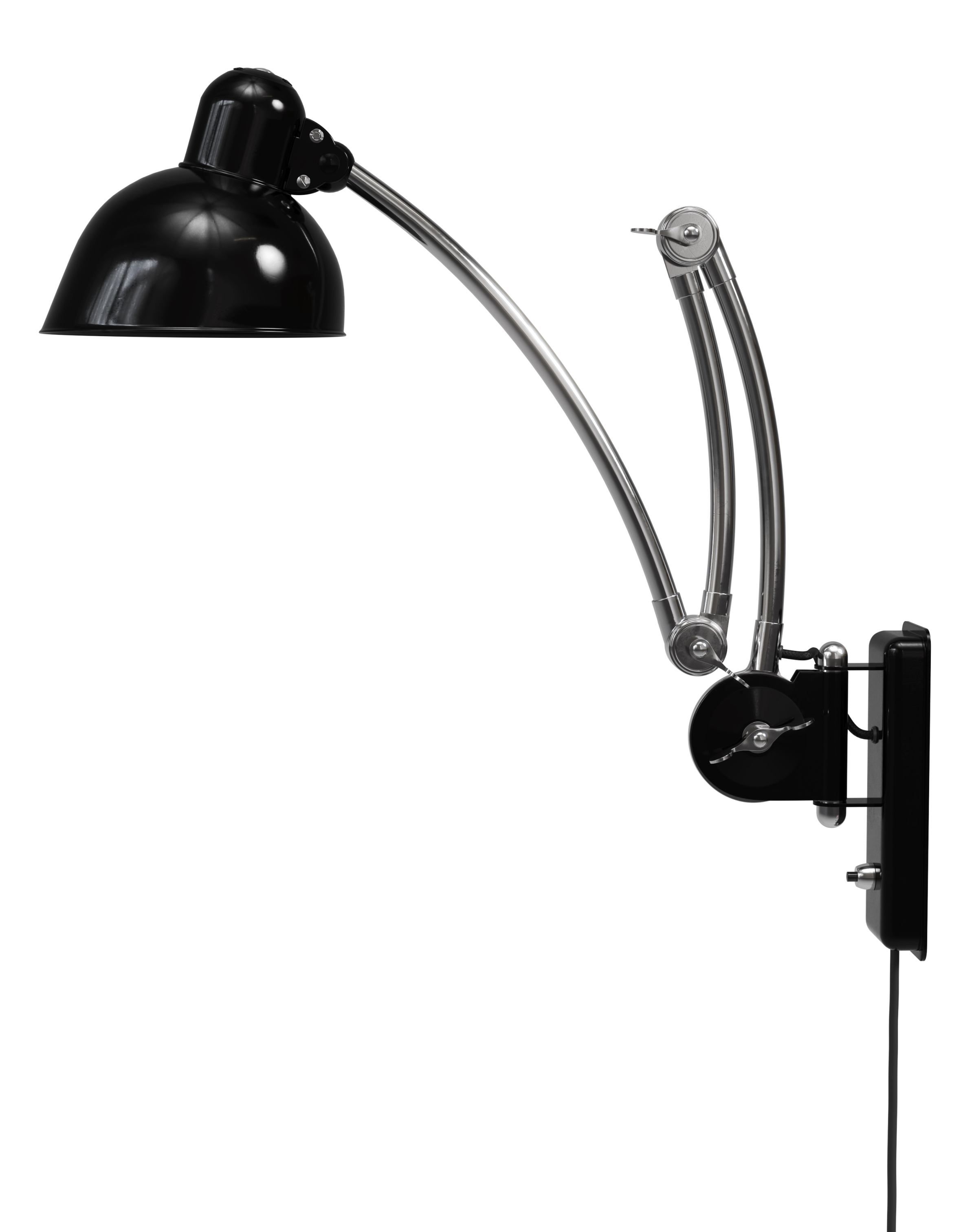 Schwarze Kaiser idell Wandleuchte von Fritz Hansen mit verstellbarem Arm und Lampenschirm.