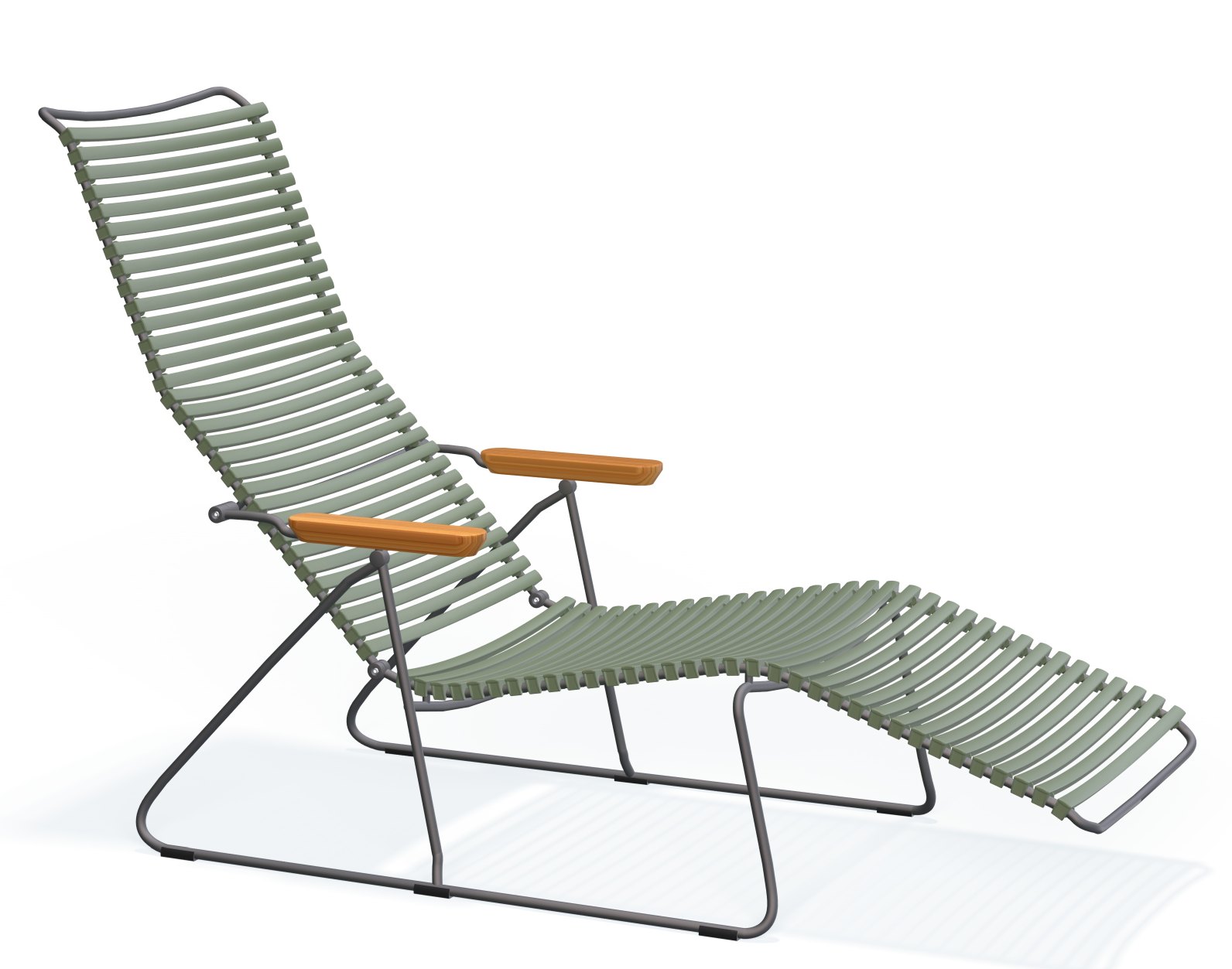 Dunkelgraue Click Sunlounger Sonnenliege von Houe für den Garten oder die Terrasse mit Armlehnen aus Bambus.