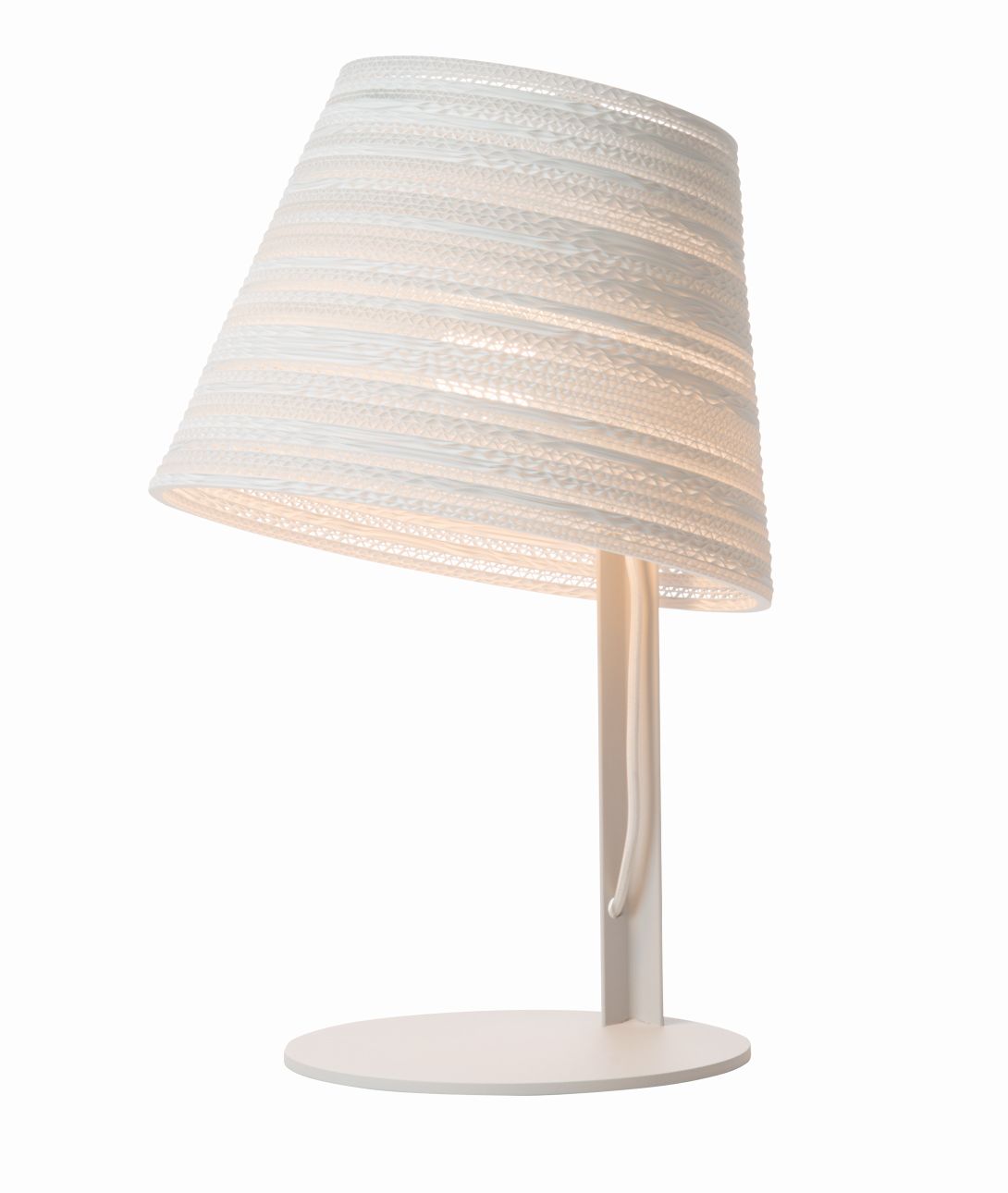 Weiße Tilt Tischlampe Scraplights von Graypants, Lampenschirm aus recycelter Pappe, modernes Design für Wohnzimmer und Schlafzimmer.
