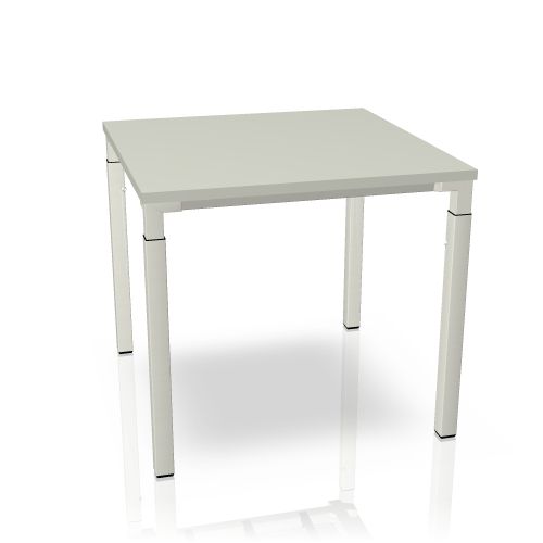 Kalidro Schreibtisch von Steelcase, höhenverstellbar, quadratische Tischplatte und Metallgestell. Ideal für Büro und Homeoffice.