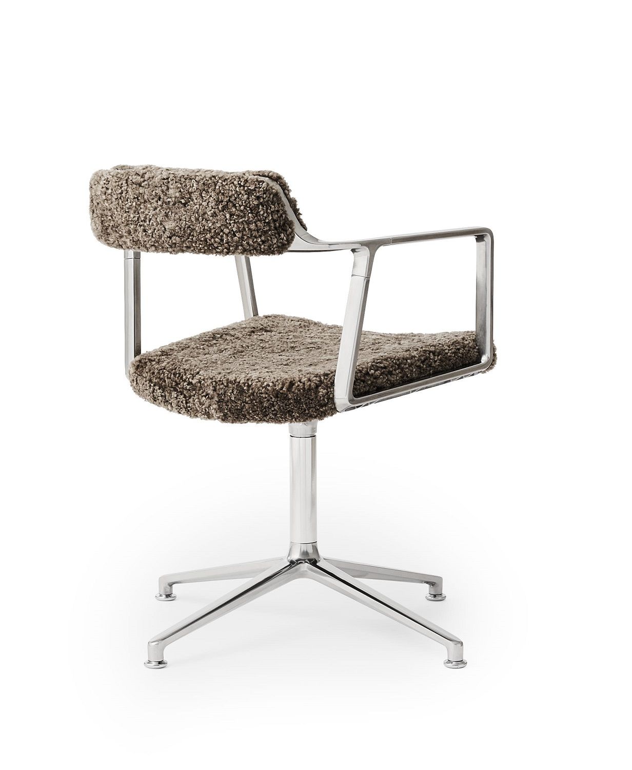 Drehstuhl "Curly Stuhl" von Vipp, Special Edition mit Gleitern, brauner Stoffbezug und Metallgestell.