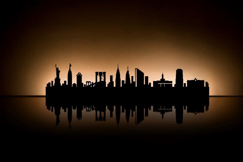 Licht City Kerzenständer Radius: Skyline New York als Teelichthalter, stimmungsvolle Dekoration und Geschenkidee.