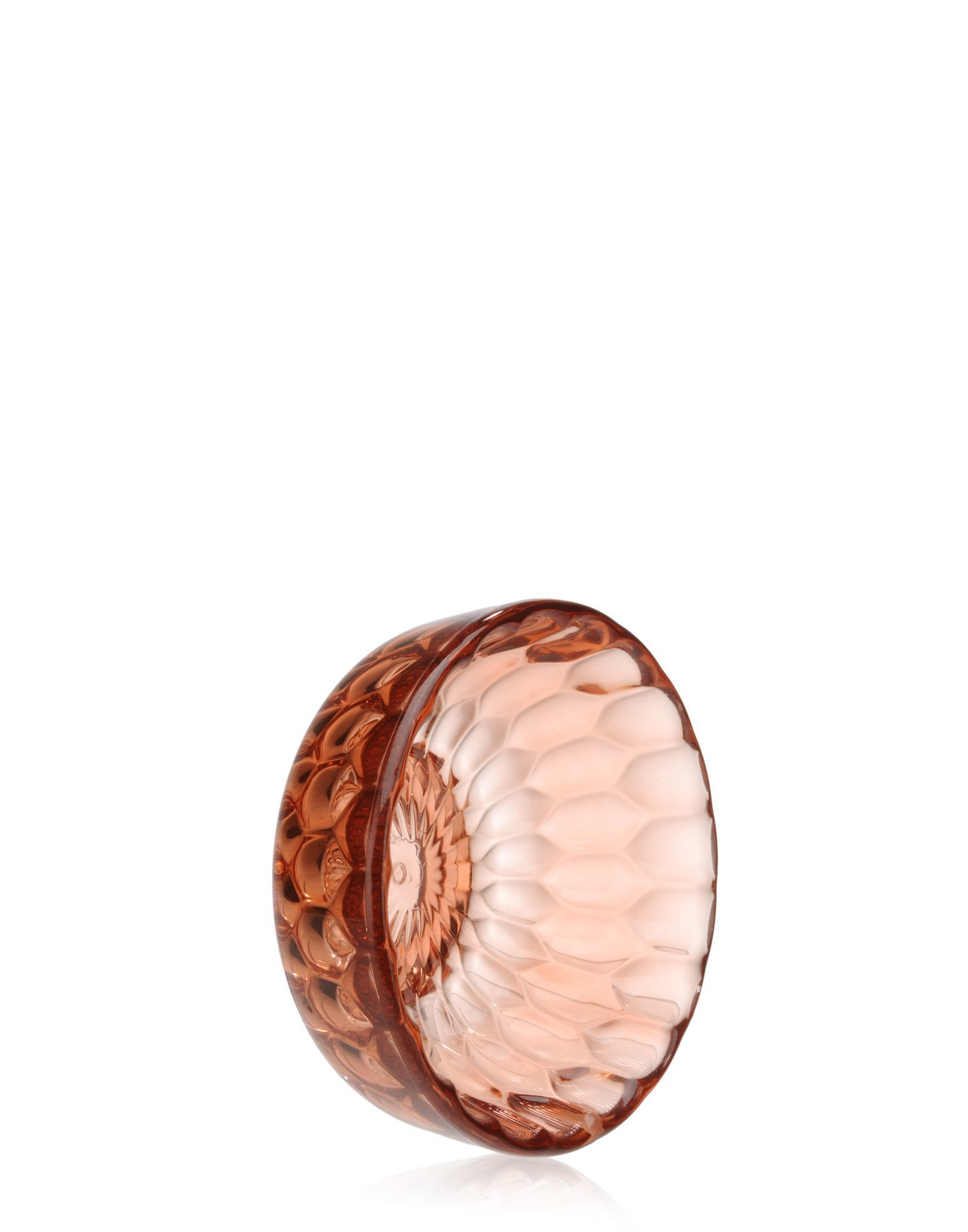 Nahaufnahme eines kleinen, rosafarbenen Jellies Garderobenhakens von Kartell mit wabenförmiger Oberfläche.