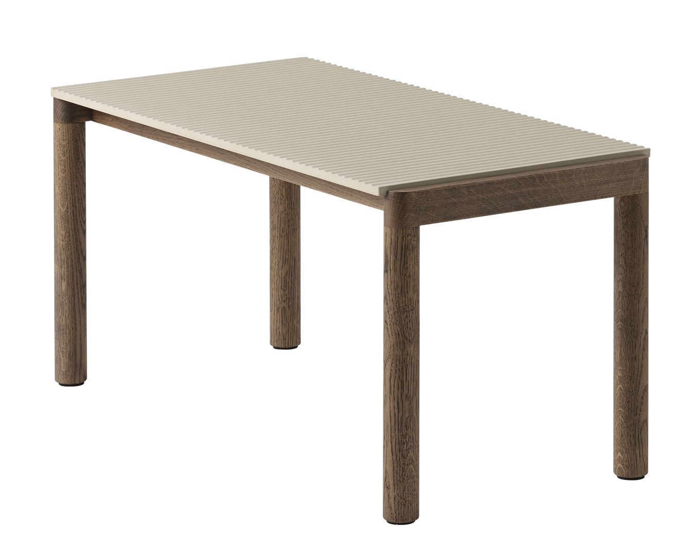 Muuto Couple Coffee Table Couchtisch mit geriffelter, beiger Tischplatte und braunem Holzgestell, modernes Wohnzimmer Design.