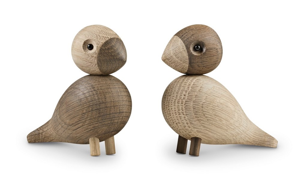 Zwei hölzerne Kay Bojesen Lovebirds Figuren, unzertrennliche Holzfiguren als Dekoration für Wohnzimmer und Kinderzimmer.