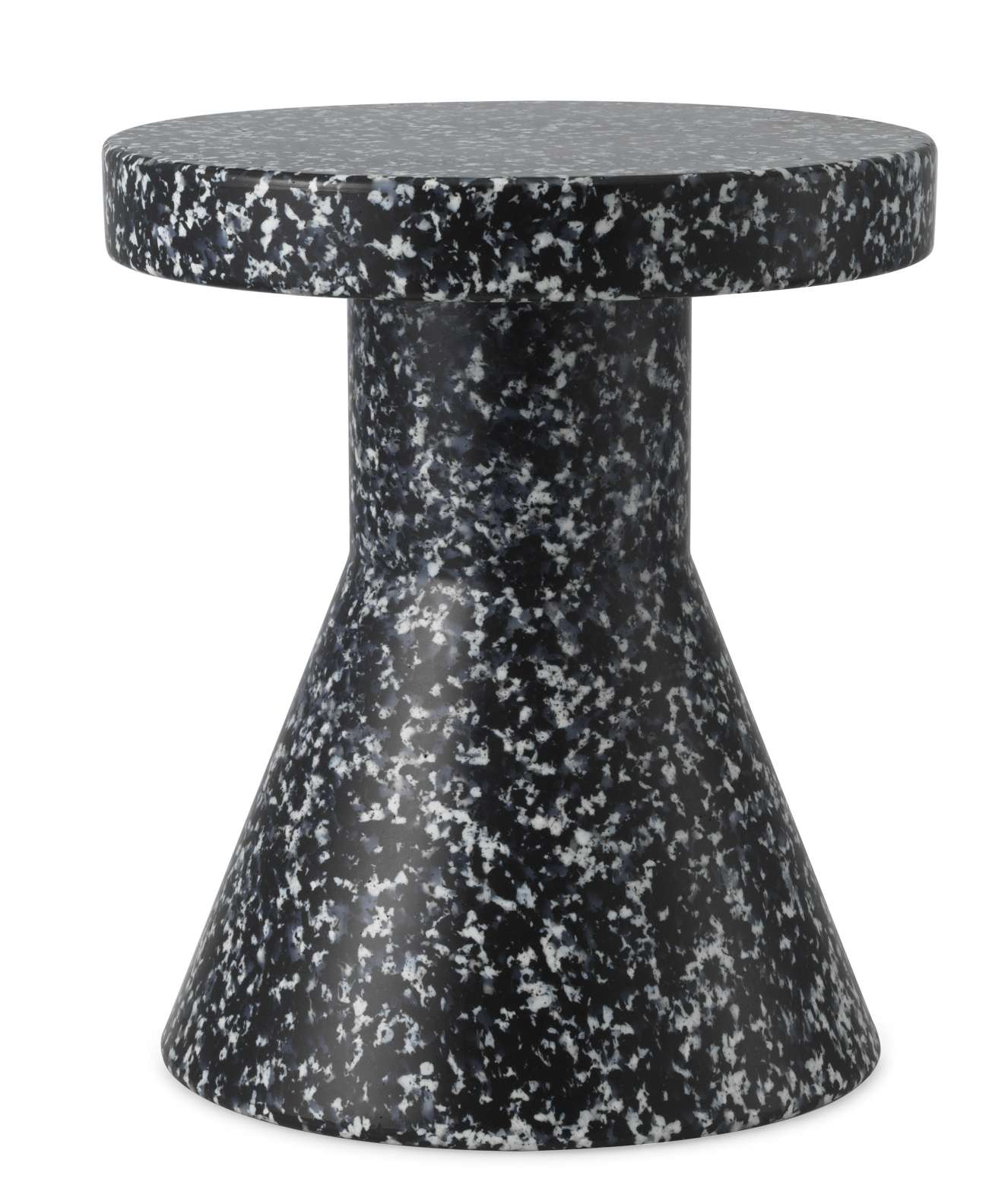 Normann Copenhagen Bit Stool Cone Hocker in Schwarz-Weiß-Marmor-Optik, moderner Beistelltisch und Sitzgelegenheit.