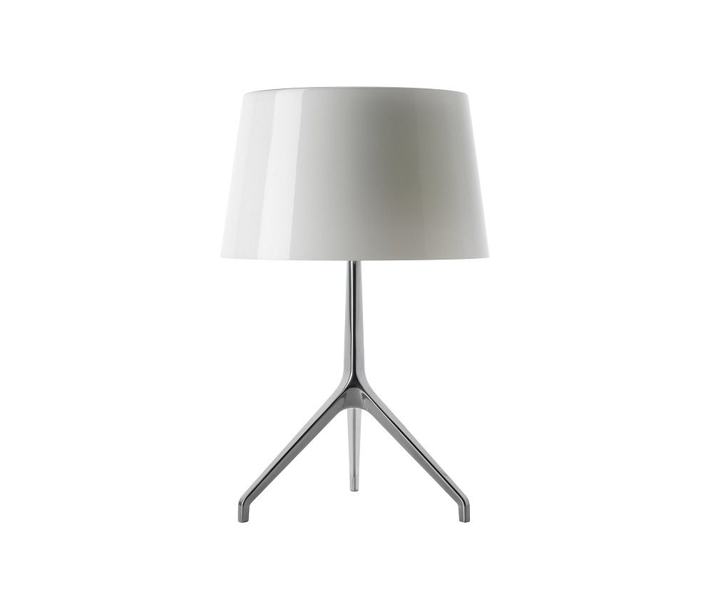 Weiße Lumiere Tischleuchte von Foscarini mit Chromfuß, moderne Designerlampe für Wohnzimmer und Schlafzimmer.