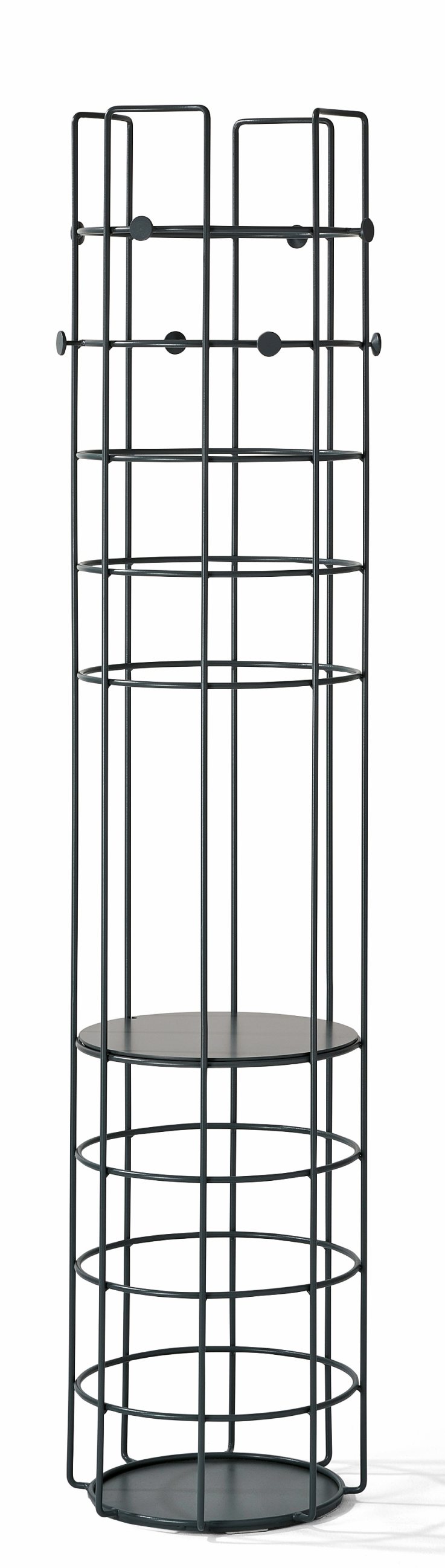 Bazar Garderobe von Richard Lampert: Moderne, runde Standgarderobe aus Metall mit Ablage.