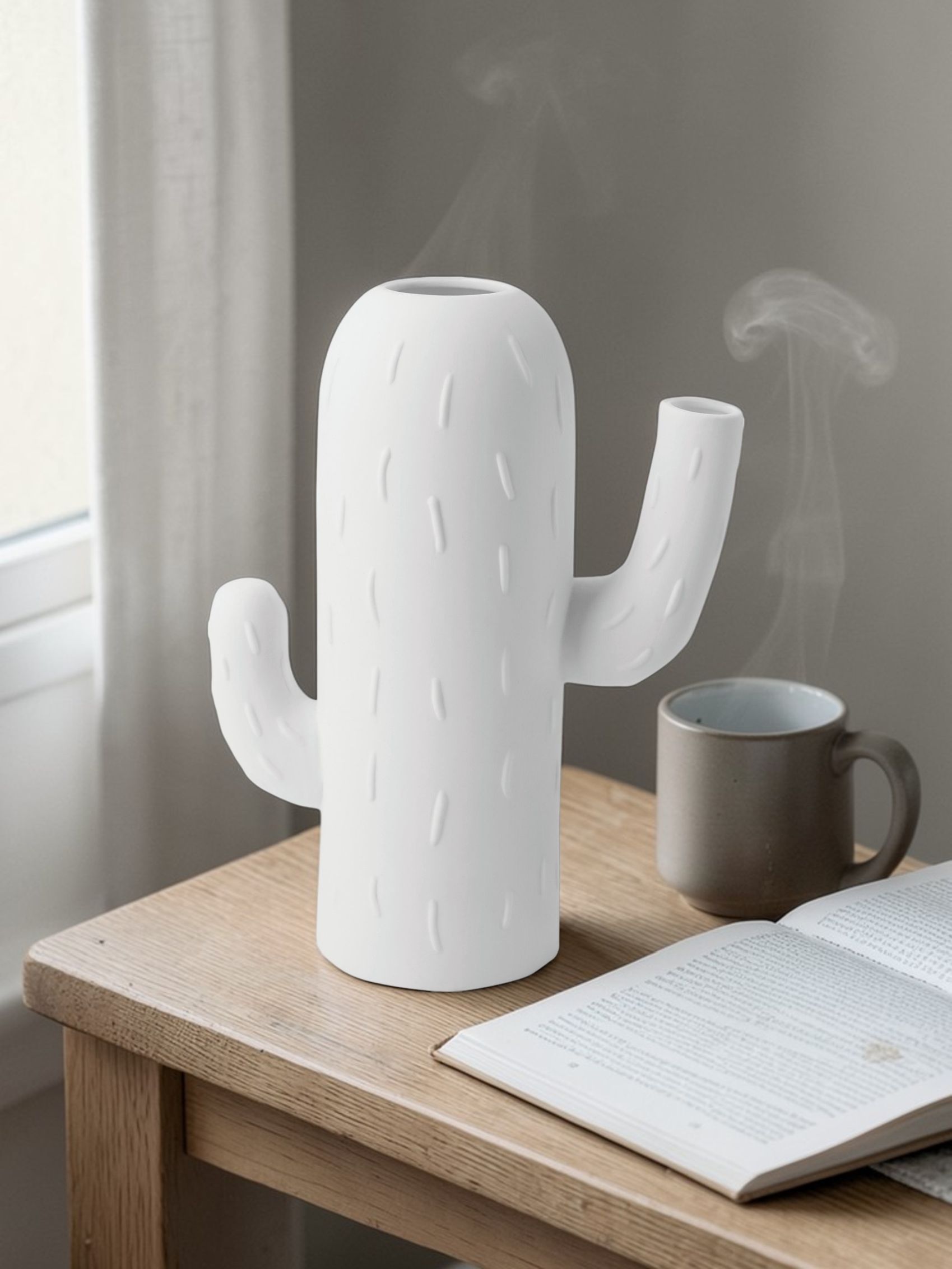 Cactusvaas met zuilcactus en Räder