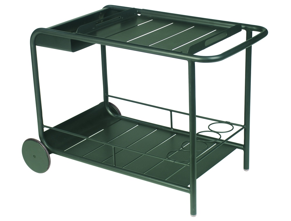 Opalgrüner Fermob Servierwagen für den Outdoor-Bereich mit zwei Ablageflächen und Rollen.