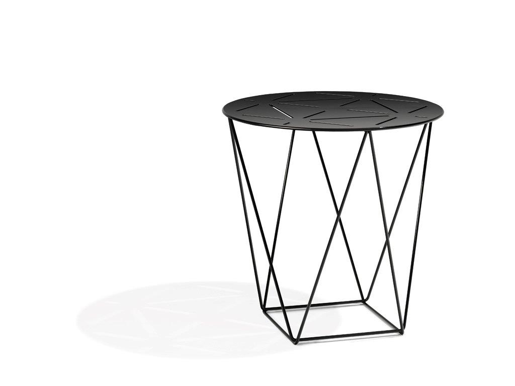 Schwarzer Joco Beistelltisch von Walter Knoll mit geometrischem Design und filigranem Metallgestell.