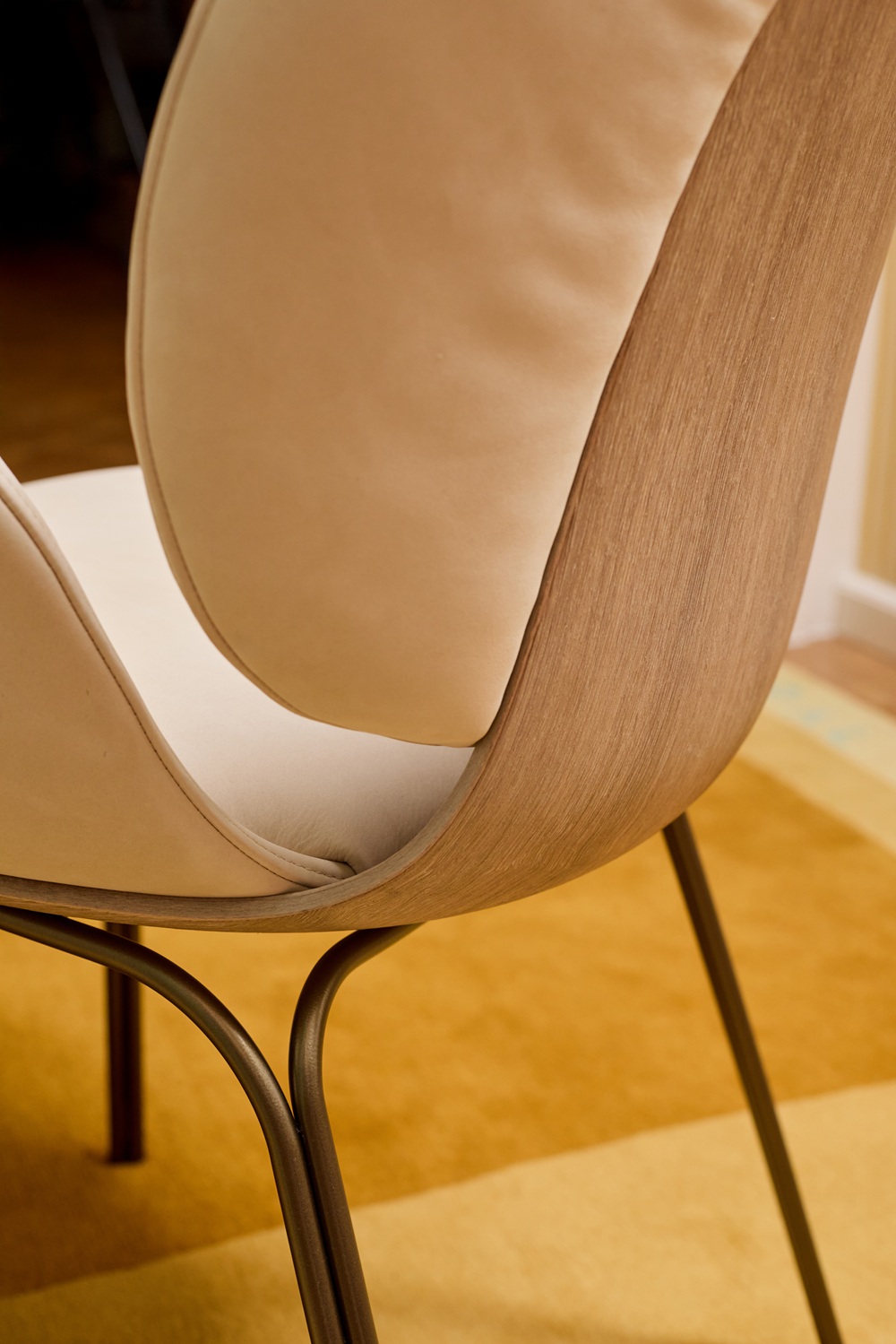 Ivy Armchair Armstoel Freifrau Manufaktur