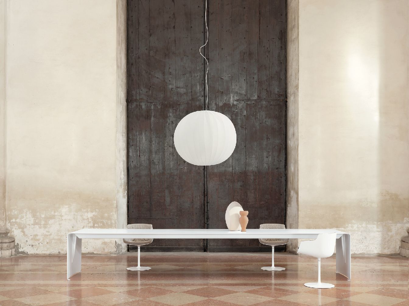Flow Armchair, fauteuil met armleuningen van MDF Italia