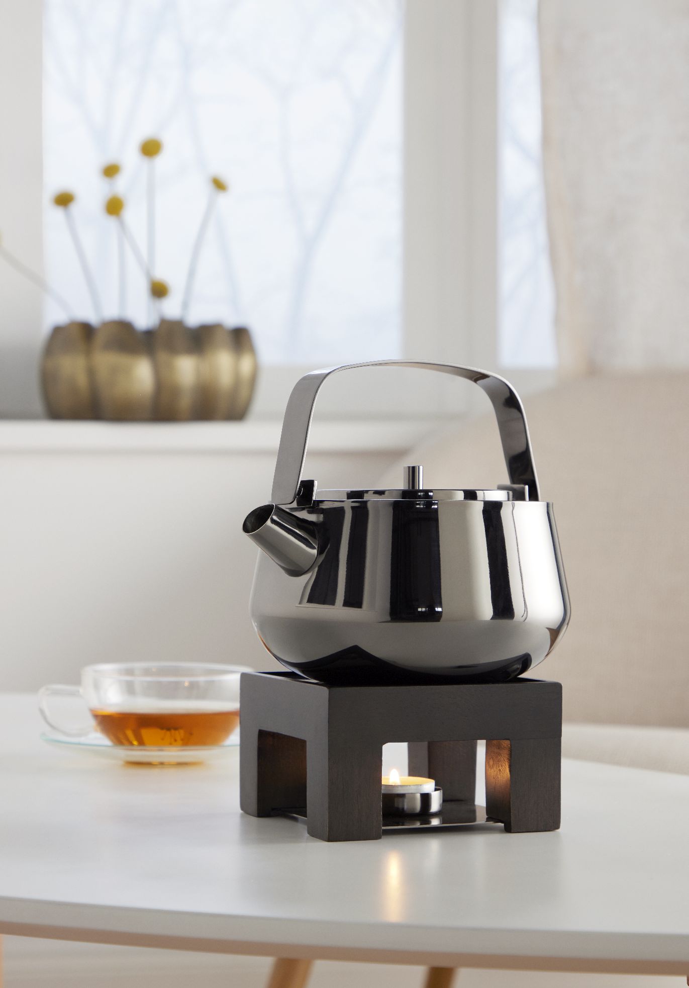 Yoko theepot met warmhoudplaatje Philippi