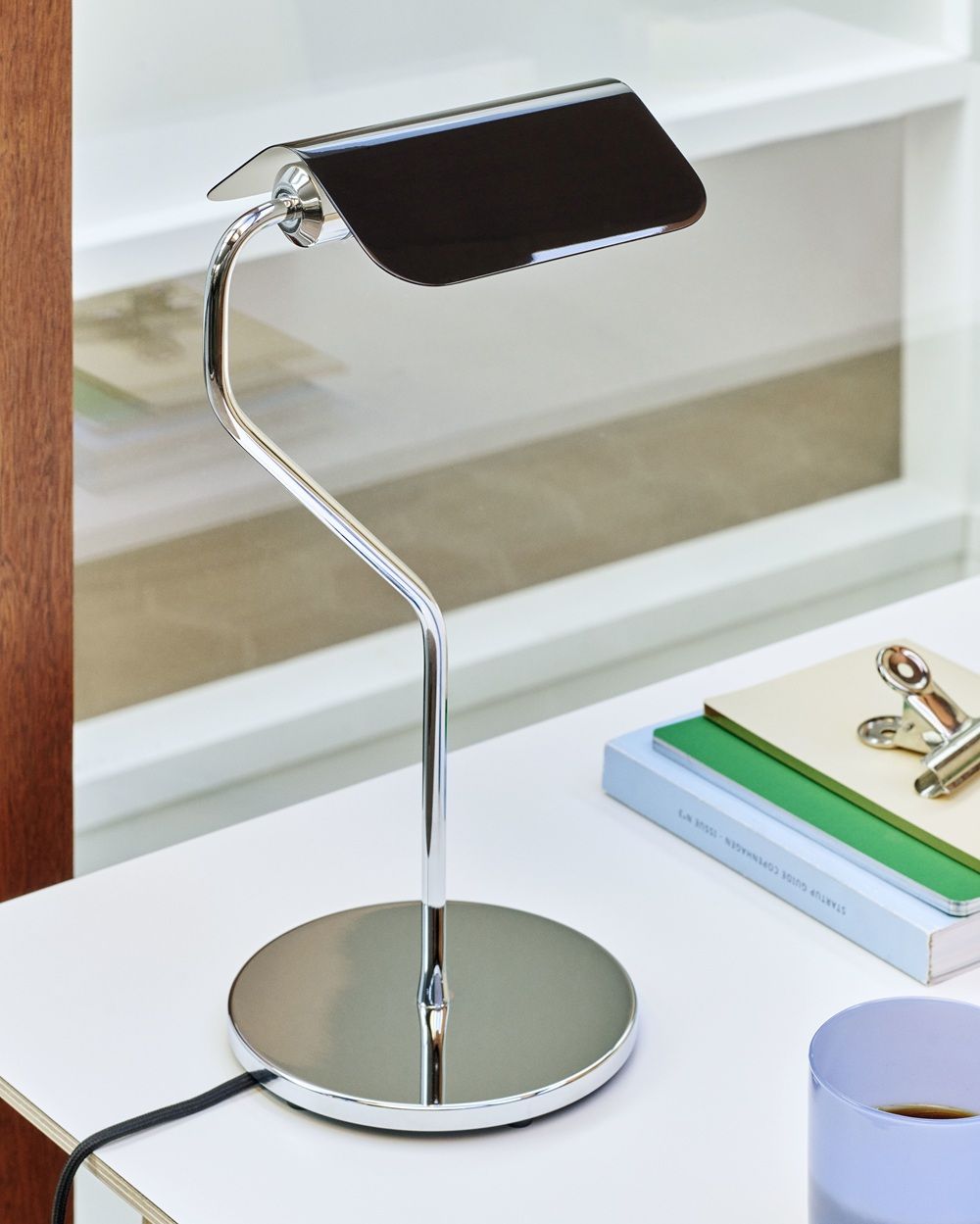 Apex Table Lamp Oyster tafellamp Hay