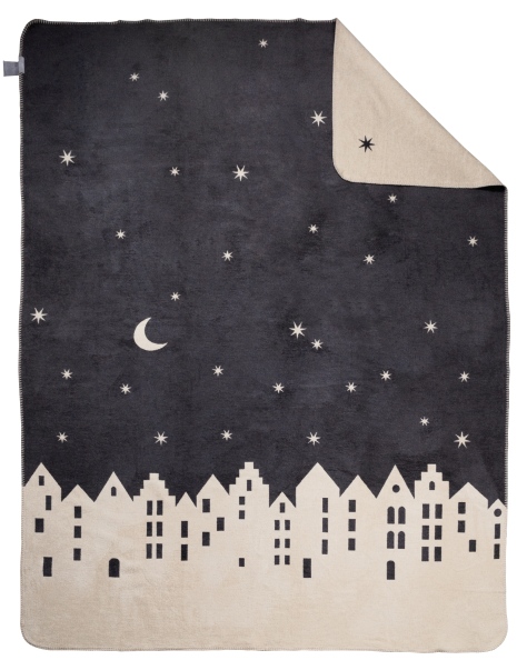 Decke Gross Winterstadt Räder: Kuschelige Wohndecke mit Winterstadt-Motiv, Sternen, Mond und Häusern für gemütliche Stunden.