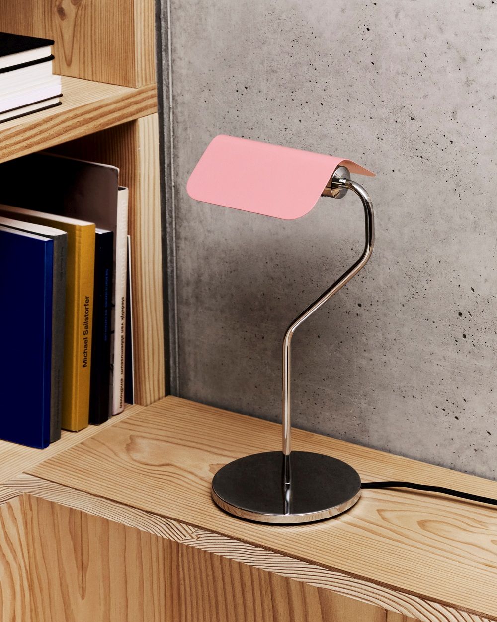 Apex Table Lamp Oyster tafellamp Hay